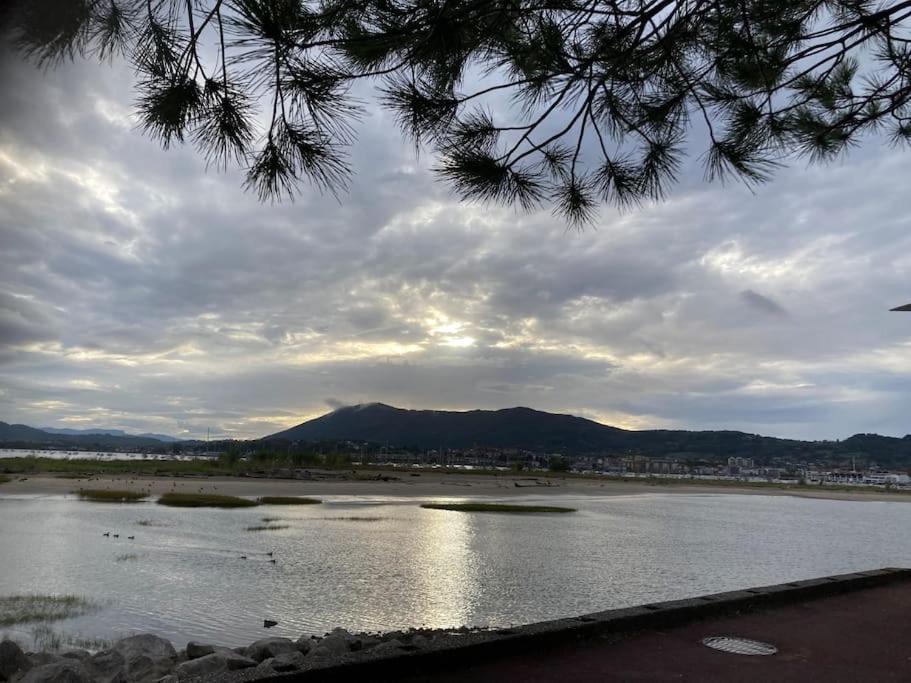 Hendaye Plage Charmant Studio 2Pers Avec Grande Terrasse Vue Mer Exterior photo